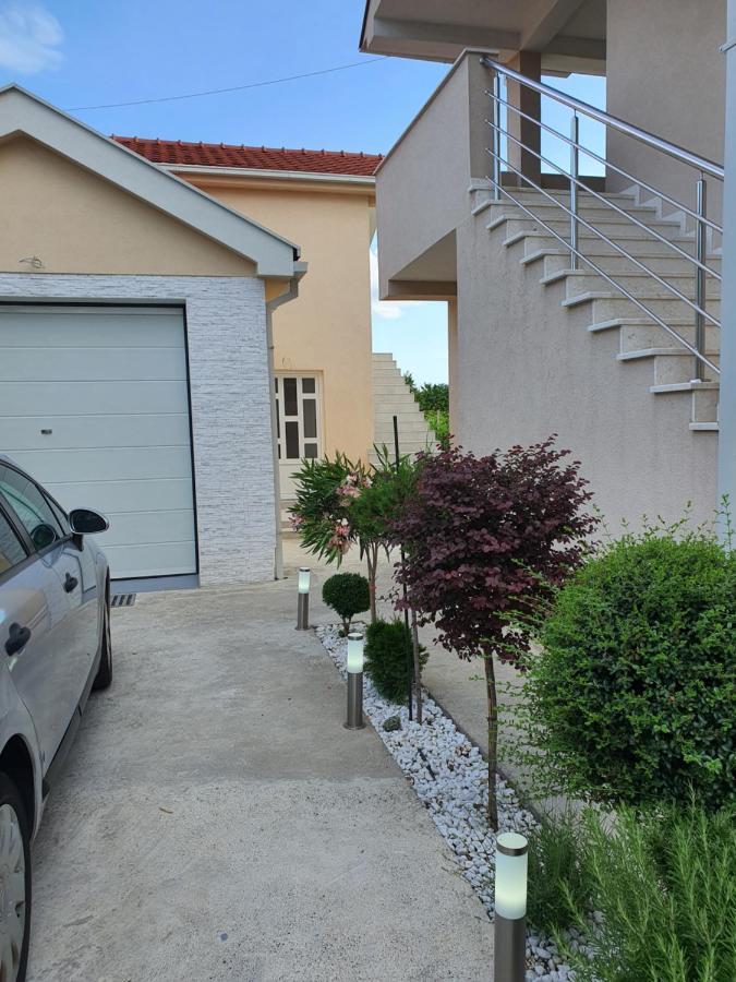 Apartman Tolosi 2 Podgorica Exterior photo